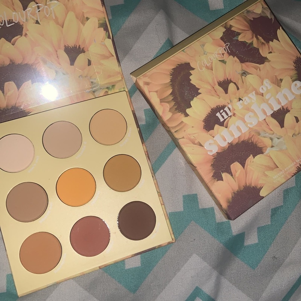 Colourpop little ray sunshine palette